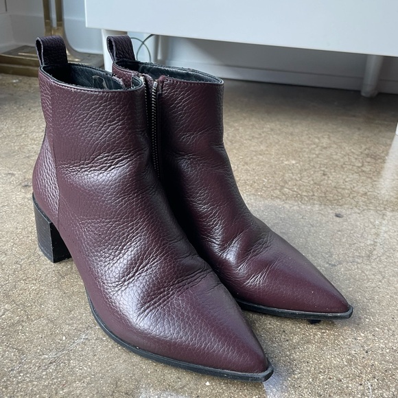 Everlane Boss Boot in Burgundy 7.5 - Picture 6 of 8